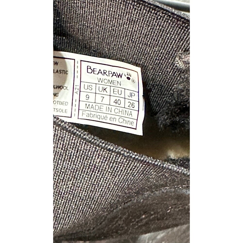 BEARPAW Drew Boots Women's Size 9 - Picture 5 of 5